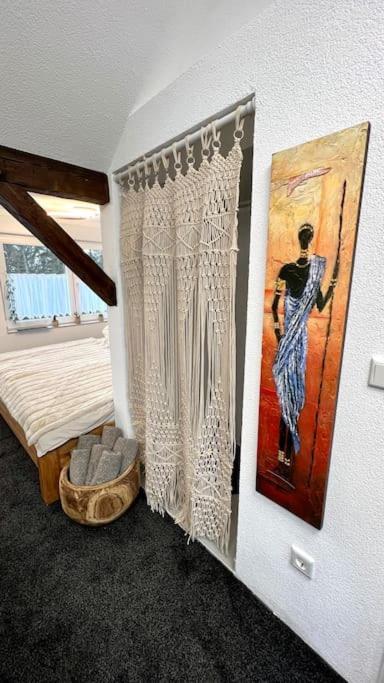 קרפלד Boho Apartment Mit Aussicht Auf Gartenoase Naehe Duesseldorf מראה חיצוני תמונה